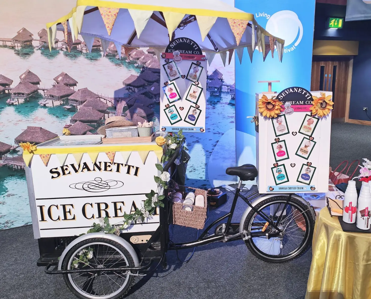 Sevanetti Ice Cream Bikes yellow decoration sets