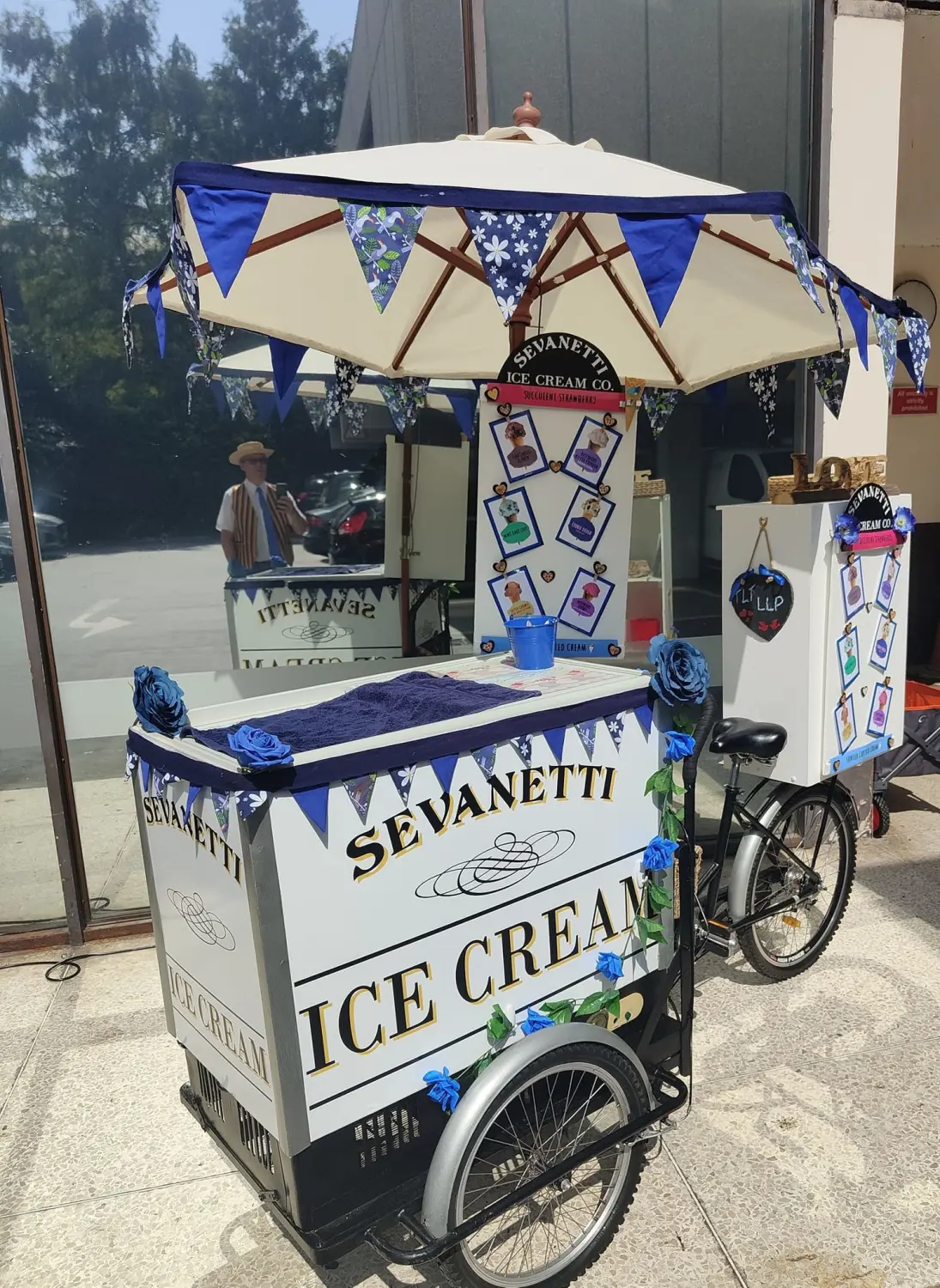 Sevanetti Ice Cream Bikes Colorful Decoration Set